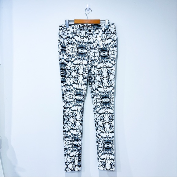 VERO MODA White & black floral skinny jeans - Picture 1 of 10